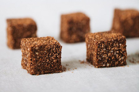 raw cakes